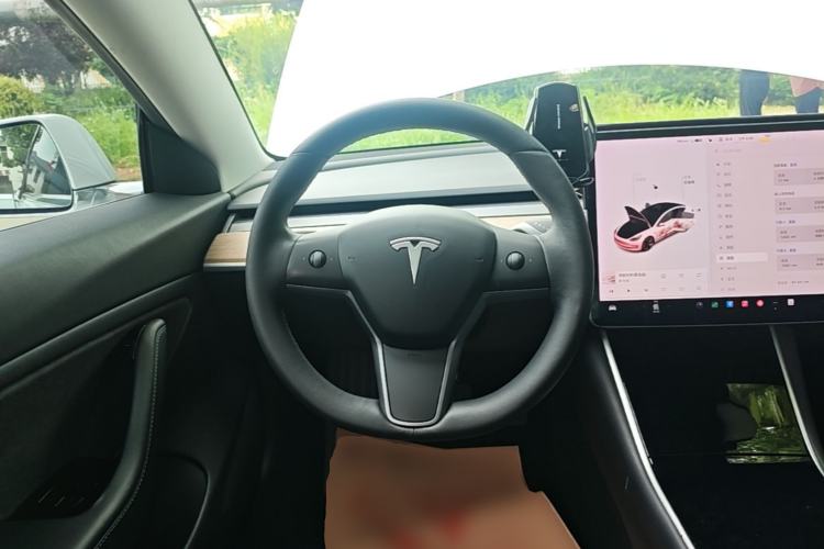 Used Tesla Model 3 2019 Standard Range Rear-Wheel Drive Upgraded Version (52 kWh) Steering Wheel