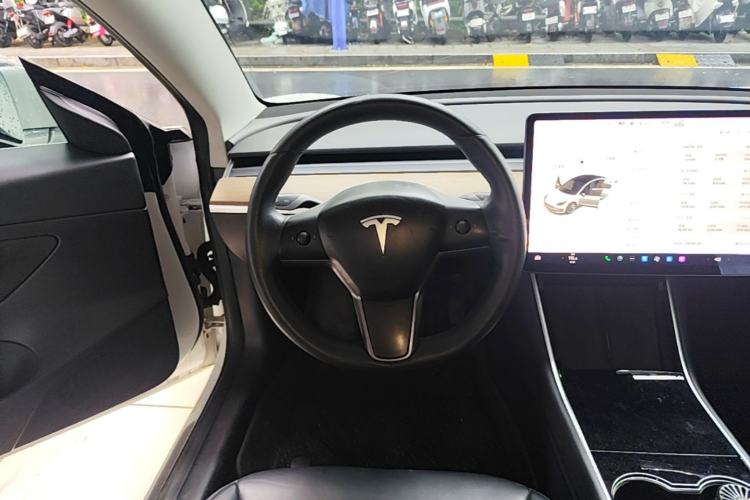 Used Tesla Model 3 2019 Standard Range Rear-Wheel Drive Upgraded Version (52 kWh) Steering Wheel