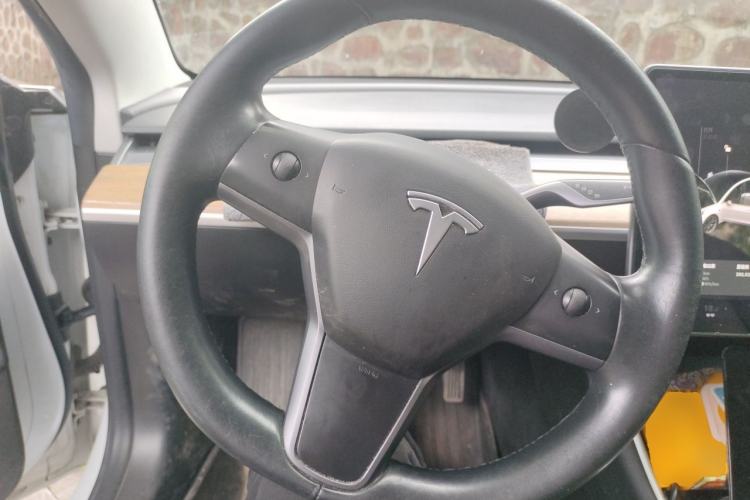 Used Tesla Model 3 2019 Long-Range Rear-Wheel-Drive Version Steering Wheel