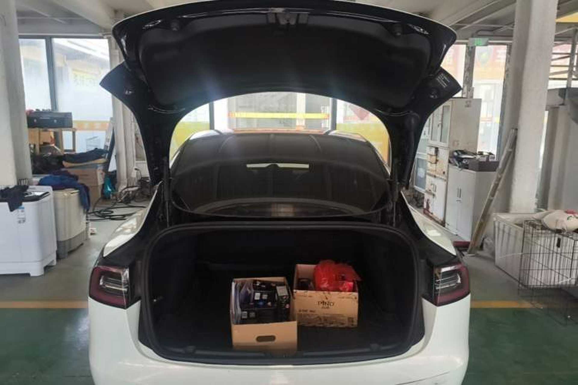 Used Tesla Model 3 2019 Standard Range Rear-Drive Upgraded Version Trunk