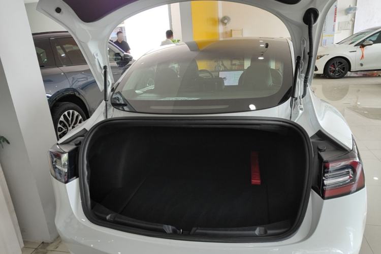 Used Tesla Model 3 2019 Standard Range Rear-Wheel Drive Upgraded Version (60 kWh) Trunk