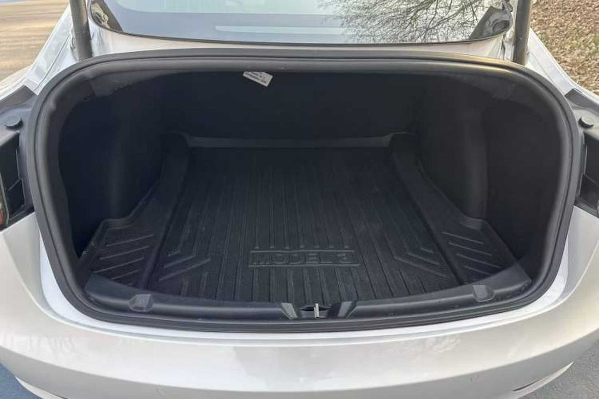 Used Tesla Model 3 2019 Standard Range Rear-Wheel Drive Upgraded Version (52 kWh) Trunk