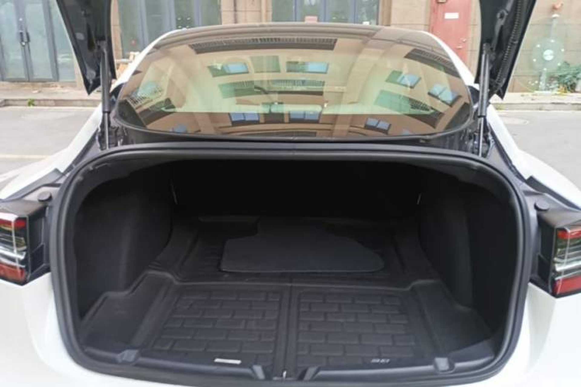 Used Tesla Model 3 2019 Performance High-Performance All-Wheel-Drive Version Trunk