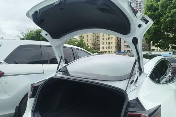 Used Tesla Model 3 2019 Standard Range Rear-Drive Upgraded Version Trunk