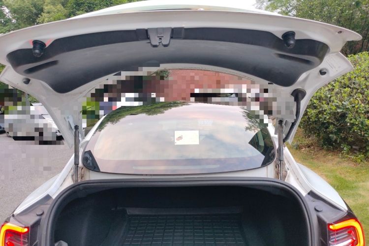 Used Tesla Model 3 2019 Standard Range Rear-Wheel Drive Upgraded Version (60 kWh) Trunk