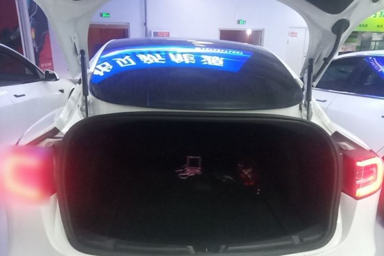 Used Tesla Model 3 2019 Long-Range Rear-Wheel-Drive Version Trunk