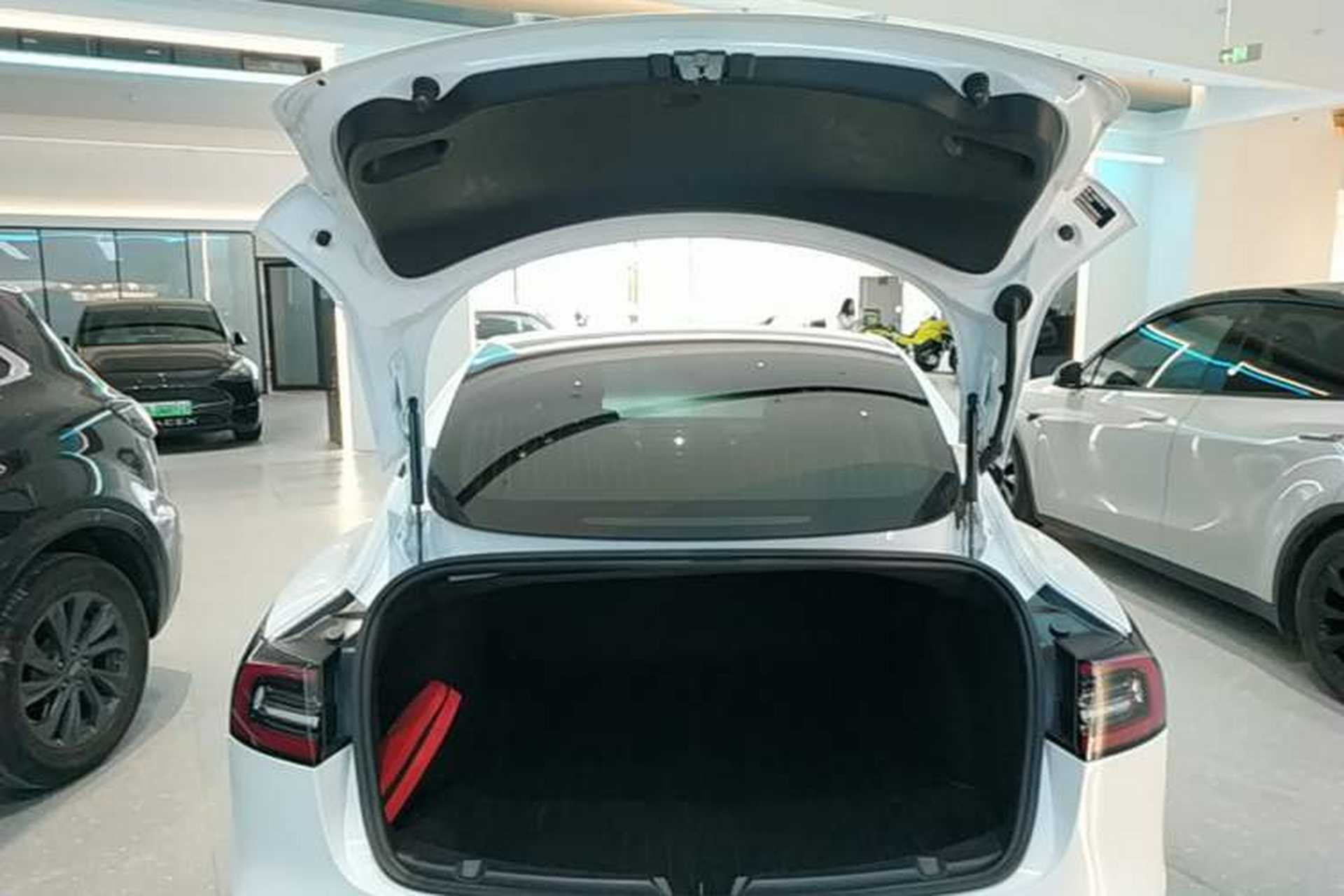 Used Tesla Model 3 2019 Standard Range Rear-Drive Upgraded Version Trunk