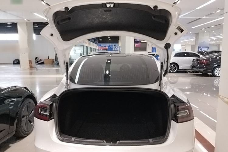 Used Tesla Model 3 2019 Standard Range Rear-Drive Upgraded Version Trunk