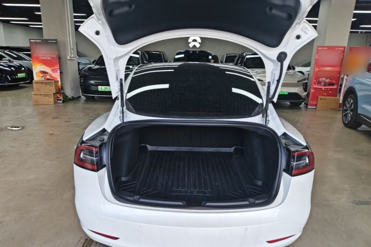Used Tesla Model 3 2019 Long-Range Rear-Wheel-Drive Version Trunk
