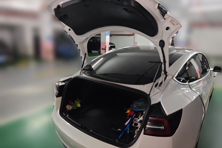 Used Tesla Model 3 2019 Standard Range Rear-Wheel Drive Upgraded Version (60 kWh) Trunk