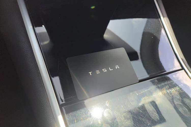 Used Tesla Model 3 2019 Standard Range Rear-Wheel Drive Upgraded Version (60 kWh) Vehicle Key