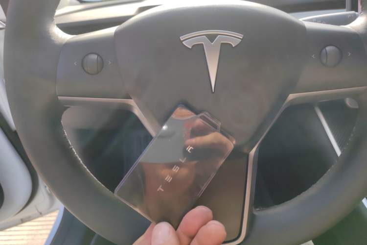 Used Tesla Model 3 2019 Standard Range Rear-Wheel Drive Upgraded Version (52 kWh) Vehicle Key
