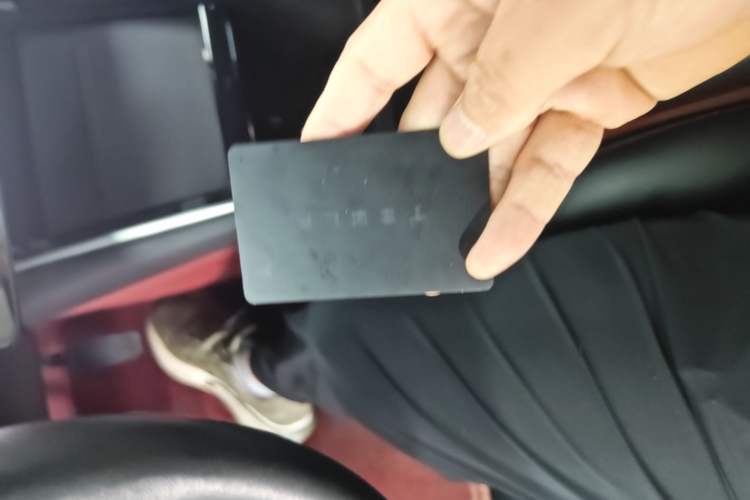 Used Tesla Model 3 2019 Long-Range Rear-Wheel-Drive Version Vehicle Key