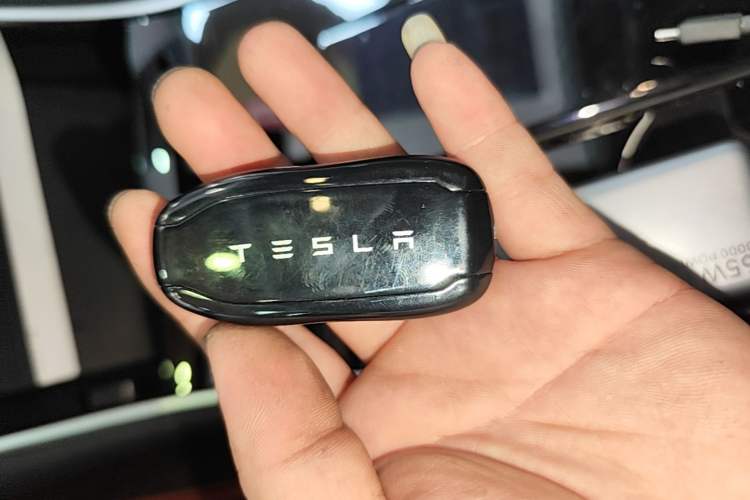 Used Tesla Model 3 2019 Standard Range Rear-Drive Upgraded Version Vehicle Key