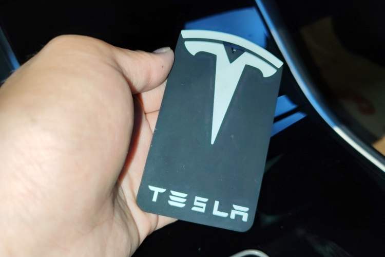 Used Tesla Model 3 2019 Standard Range Rear-Drive Upgraded Version Vehicle Key