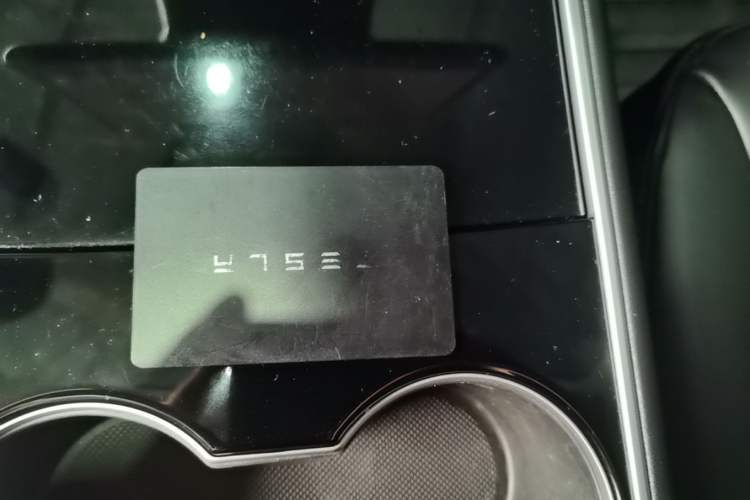 Used Tesla Model 3 2019 Standard Range Rear-Drive Upgraded Version Vehicle Key