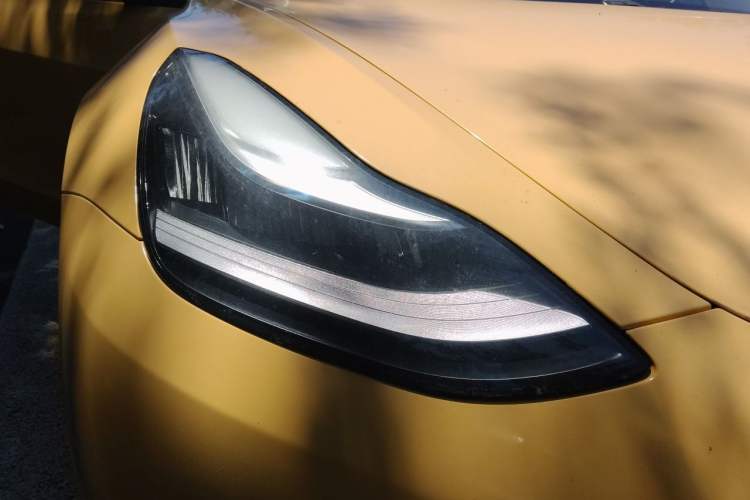 Used Tesla Model 3 2019 Long-Range All-Wheel-Drive Version Exterior 6