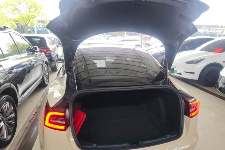 Used Tesla Model 3 2019 Standard Range Rear-Drive Upgraded Version Trunk