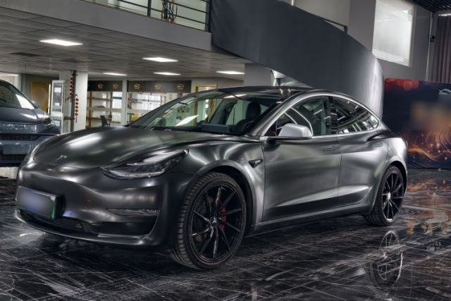 Ojetý Tesla Model 3 2020 Refreshed Version Long-Range Rear-Wheel Drive