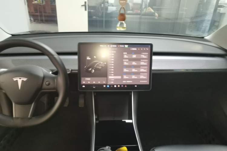 Used Tesla Model 3 2020 Standard Range Rear-Wheel Drive Upgraded Version Audio And AC Panel