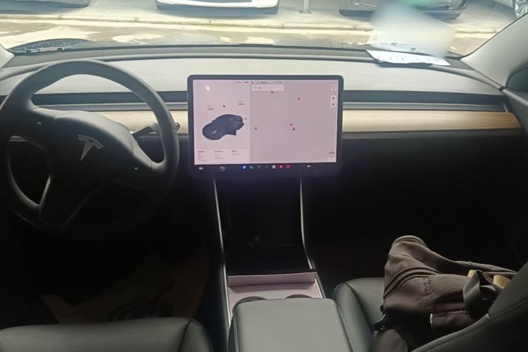 Used Tesla Model 3 2020 Refreshed Version Long-Range Rear-Wheel Drive Center Console