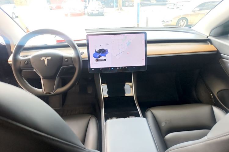 Used Tesla Model 3 2020 Long-Range Rear-Wheel-Drive Version Center Console