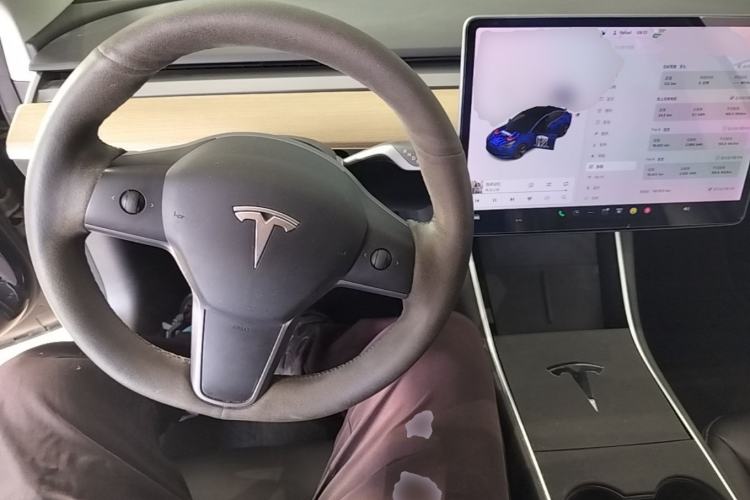 Used Tesla Model 3 2020 Refreshed Version Long-Range Rear-Wheel Drive Center Console