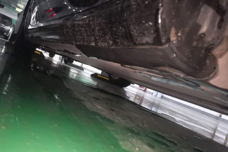 Used Tesla Model 3 2020 Standard Range Rear-Wheel Drive Upgraded Version Chassis Front Right