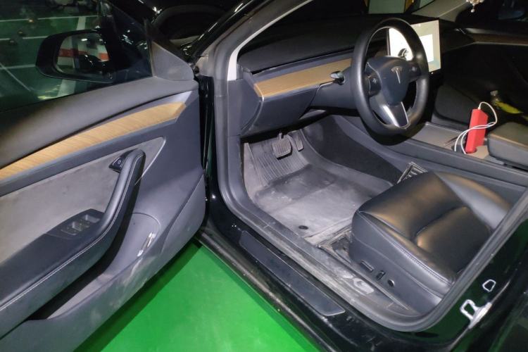 Used Tesla Model 3 2020 Revised Version Standard Range Rear-Wheel Drive – Upgraded Edition Driver Seat