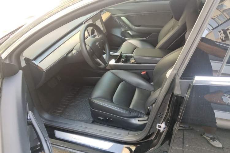 Used Tesla Model 3 2020 Revised Version Standard Range Rear-Wheel Drive – Upgraded Edition Driver Seat