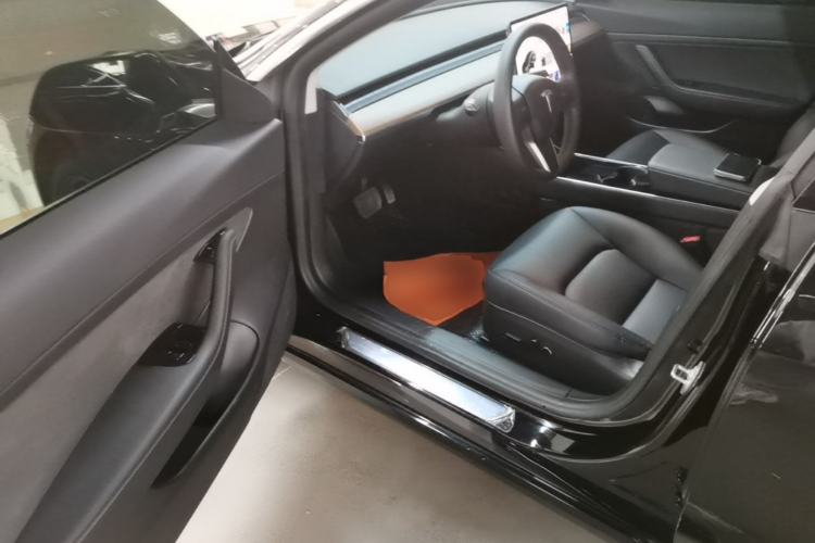 Used Tesla Model 3 2020 Revised Version Standard Range Rear-Wheel Drive – Upgraded Edition Driver Seat