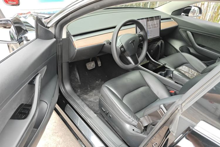 Used Tesla Model 3 2020 Revised Version Standard Range Rear-Wheel Drive – Upgraded Edition Driver Seat