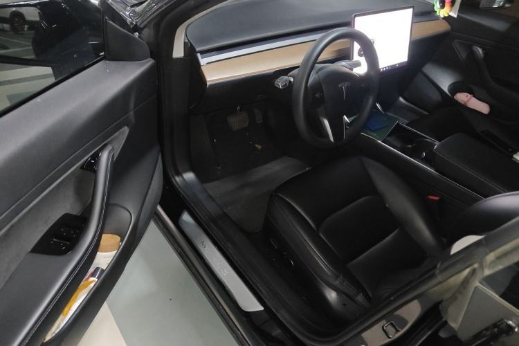 Used Tesla Model 3 2020 Revised Version Standard Range Rear-Wheel Drive – Upgraded Edition Driver Seat