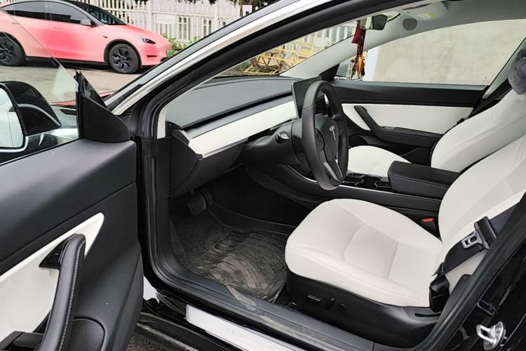 Used Tesla Model 3 2020 Revised Version Standard Range Rear-Wheel Drive – Upgraded Edition Driver Seat