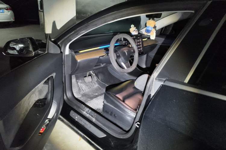 Used Tesla Model 3 2020 Long-Range Rear-Wheel-Drive Version Driver Seat