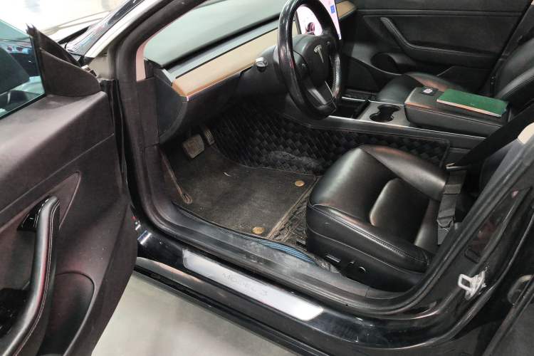 Used Tesla Model 3 2020 Revised Version Standard Range Rear-Wheel Drive – Upgraded Edition Driver Seat