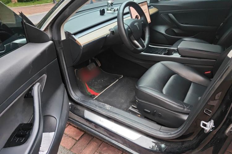 Used Tesla Model 3 2020 Revised Version Standard Range Rear-Wheel Drive – Upgraded Edition Driver Seat