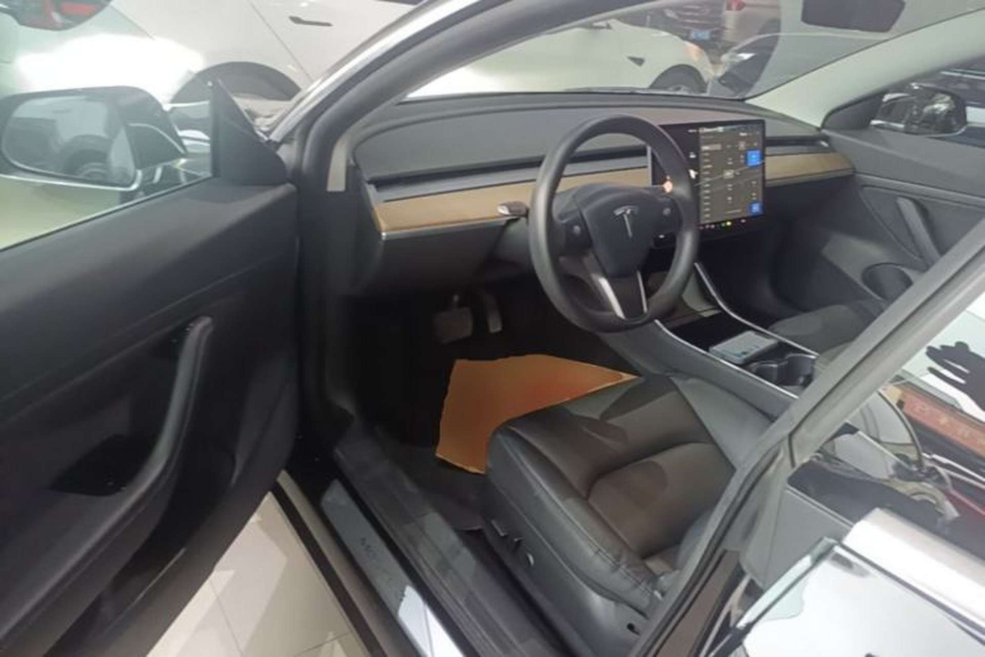 Used Tesla Model 3 2020 Revised Version Standard Range Rear-Wheel Drive – Upgraded Edition Driver Seat