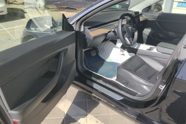 Used Tesla Model 3 2020 Revised Version Standard Range Rear-Wheel Drive – Upgraded Edition Driver Seat