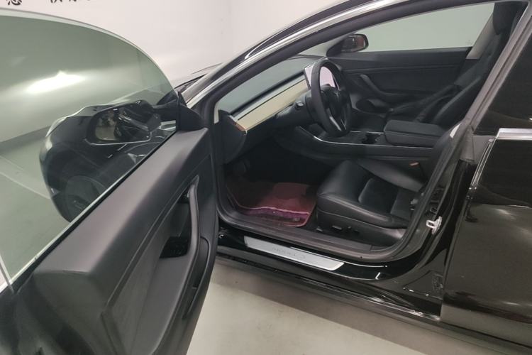 Used Tesla Model 3 2020 Revised Version Standard Range Rear-Wheel Drive – Upgraded Edition Driver Seat
