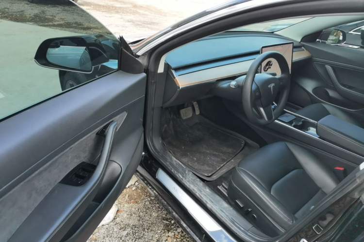 Used Tesla Model 3 2020 Revised Version Standard Range Rear-Wheel Drive – Upgraded Edition Driver Seat