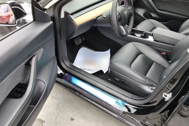 Used Tesla Model 3 2020 Revised Version Standard Range Rear-Wheel Drive – Upgraded Edition Driver Seat