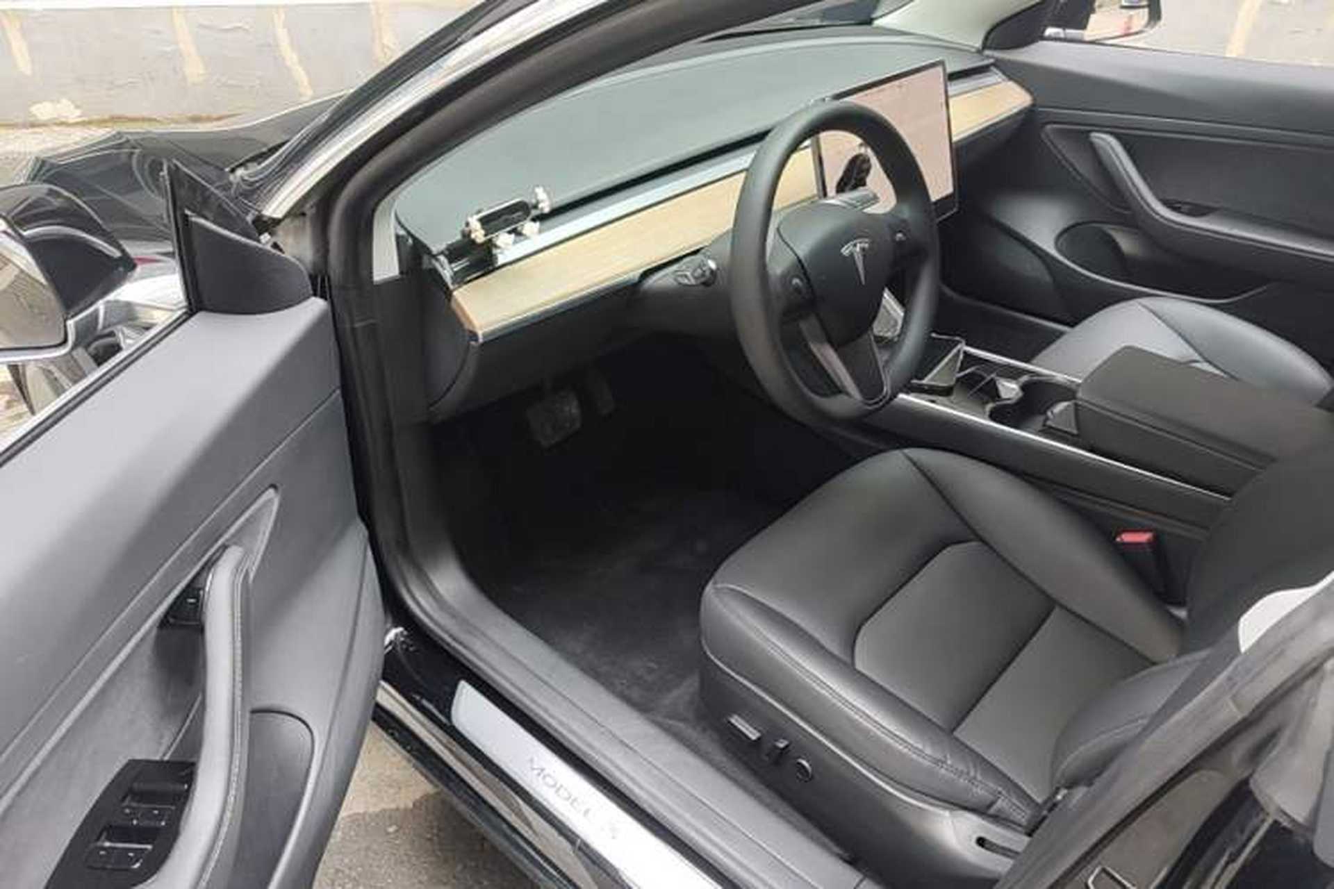 Used Tesla Model 3 2020 Revised Version Standard Range Rear-Wheel Drive – Upgraded Edition Driver Seat