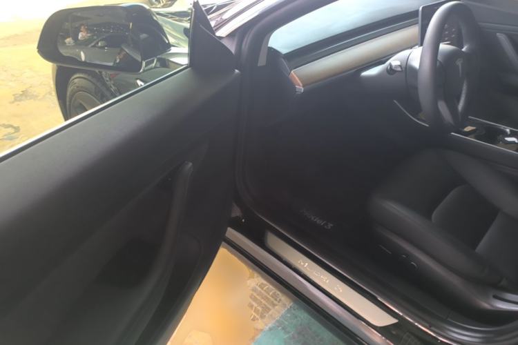 Used Tesla Model 3 2020 Revised Version Standard Range Rear-Wheel Drive – Upgraded Edition Driver Seat