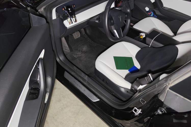 Used Tesla Model 3 2020 Standard Range Rear-Wheel Drive Upgraded Version Driver Seat