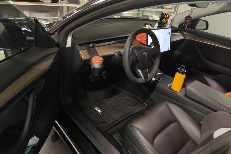 Used Tesla Model 3 2020 Revised Version Standard Range Rear-Wheel Drive – Upgraded Edition Driver Seat