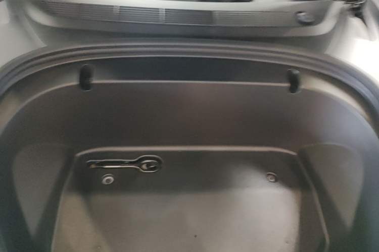 Used Tesla Model 3 2020 Standard Range Rear-Wheel Drive Upgraded Version Engine Bay