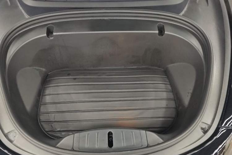 Used Tesla Model 3 2020 Revised Version Standard Range Rear-Wheel Drive – Upgraded Edition Engine Bay