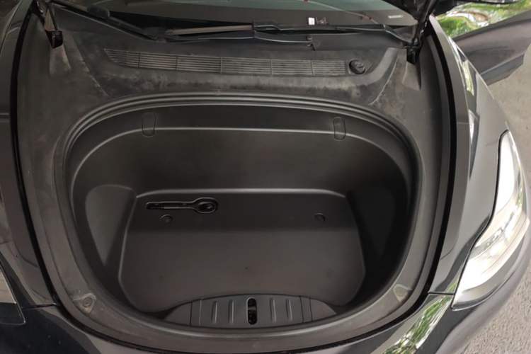 Used Tesla Model 3 2020 Standard Range Rear-Wheel Drive Upgraded Version Engine Bay