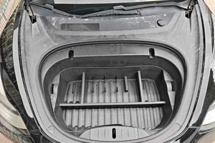 Used Tesla Model 3 2020 Revised Version Standard Range Rear-Wheel Drive – Upgraded Edition Engine Bay